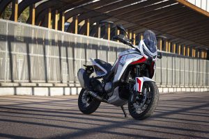 La Moto Morini X-Cape 1200 se presentó en el mercado argentino