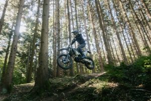 Husqvarna presentó las nuevas TE 300 Pro y la FE 350 Pro