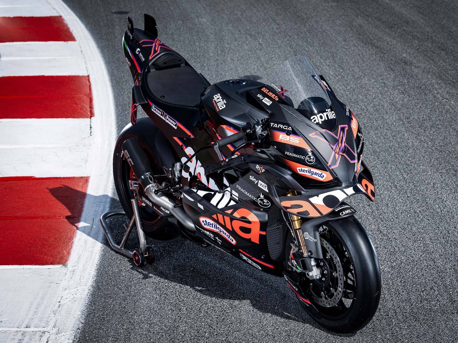 En tiempo récord: la Aprilia RSV4 X-GP se agotó en 14 días