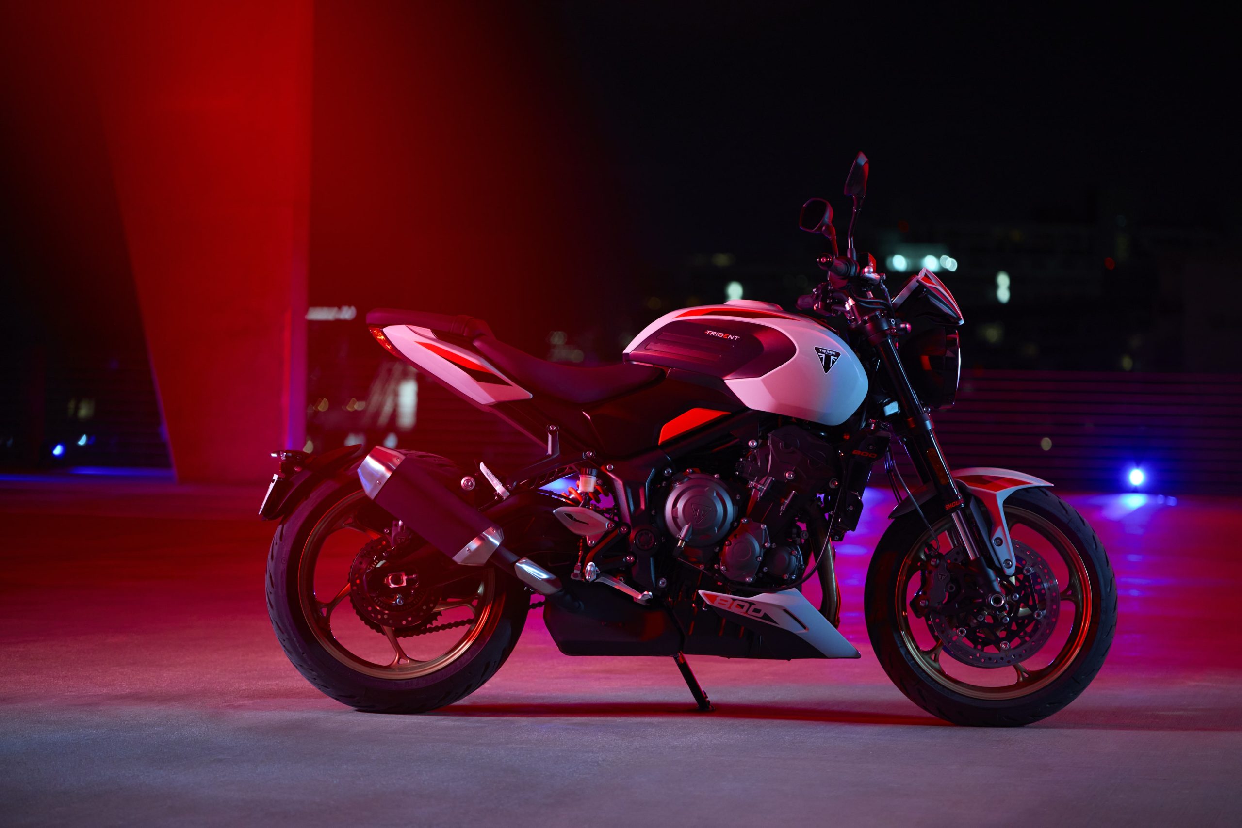 Urbana y minimalista: así es la nueva Triumph Trident 800