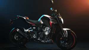 Kove 350R: la street naked ya se vende en el mercado local