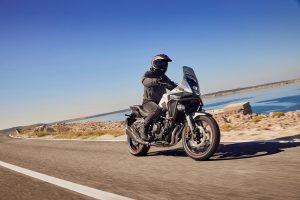 Honda propone una dirección automática para motos