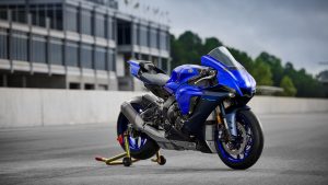 ¿Vuelve la Yamaha R1?