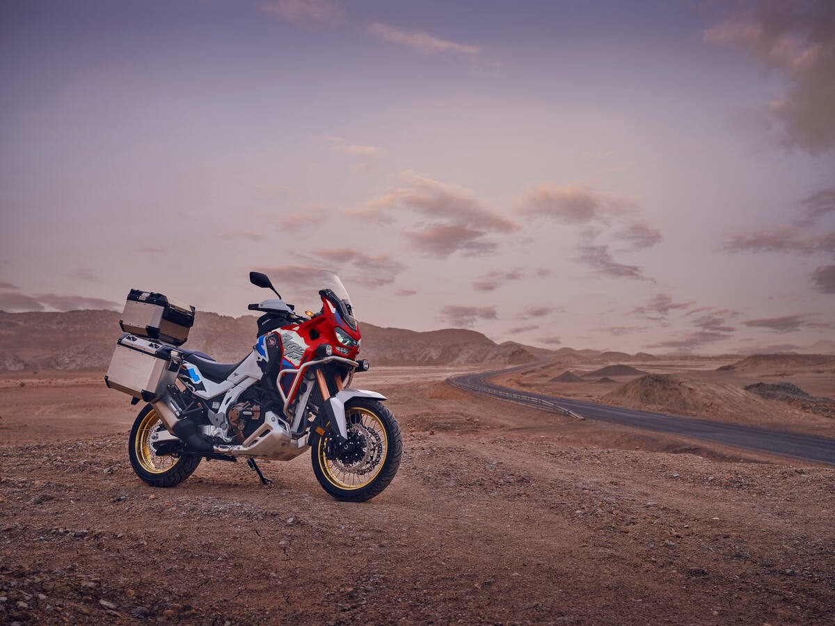 Honda Africa Twin CRF1100L: ligeros cambios para una gran dakariana