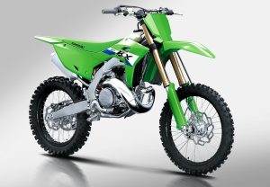 Kawasaki KX327 y KX327X: ¿la resurrección del 2 tiempos?