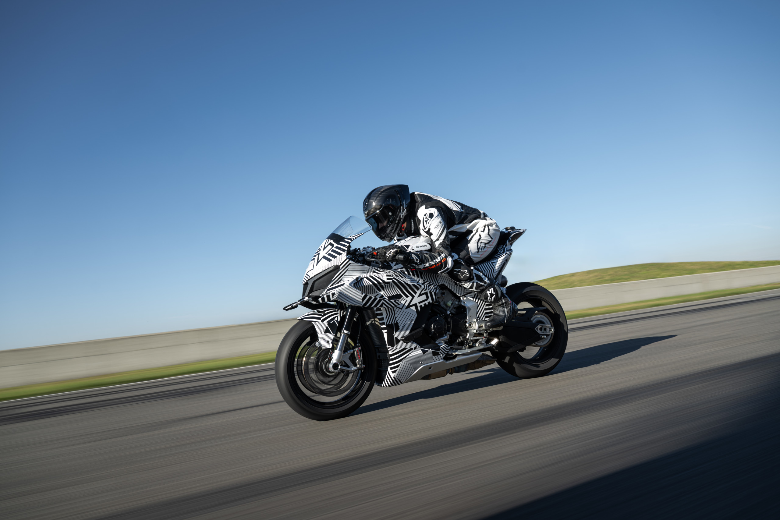 CFMoto desarrolló la moto más rápida de la historia