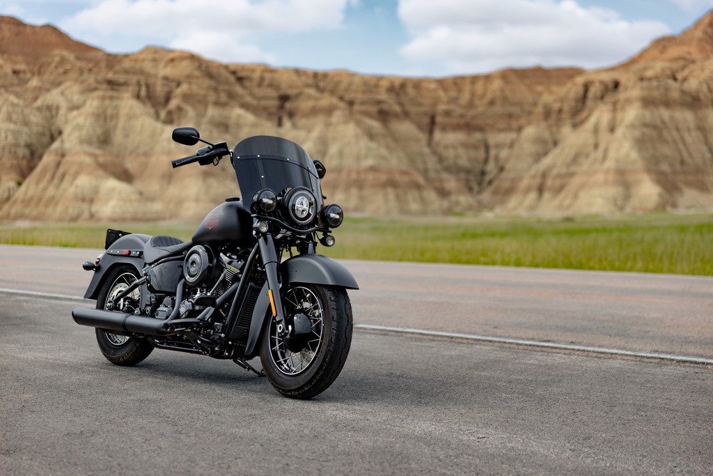 Harley Davidson Deadwood: espíritu rebelde y exclusivo