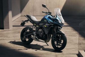 Doble renovación tricilíndrica: Triumph presenta en Chile Tiger Sport 660 y Daytona 660