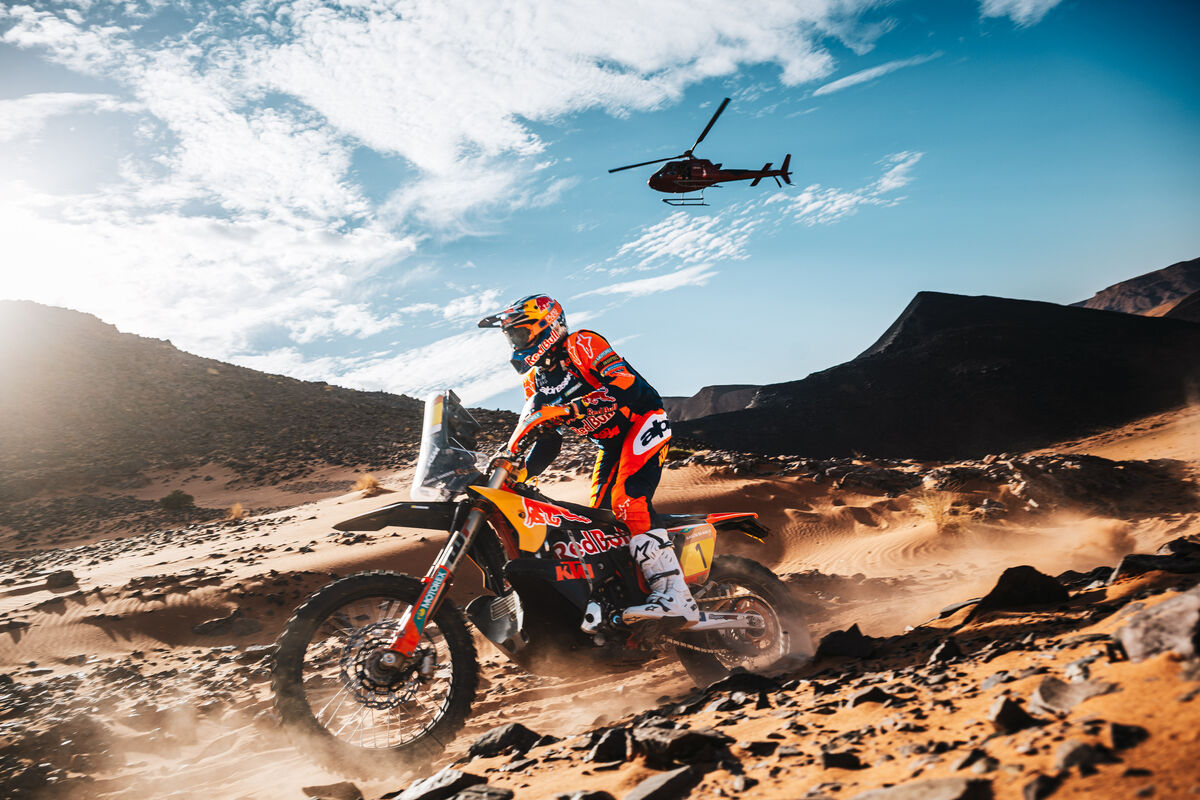 Rally de Marruecos 2026 Etapa 4: Sanders retoma la punta a pura velocidad
